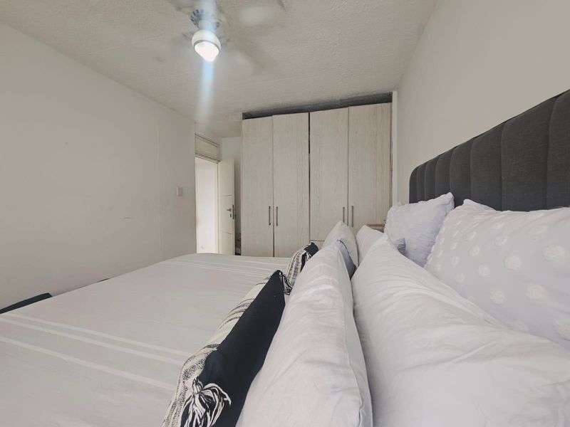 Apartment For Sale in Bulwer Durban - Photo 8