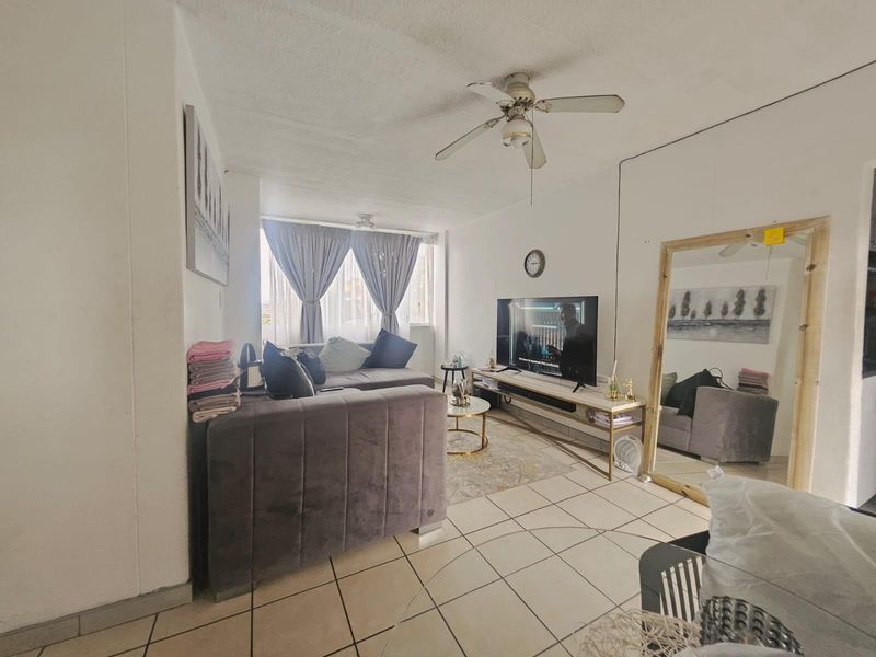 Apartment For Sale in Bulwer Durban - Photo 2