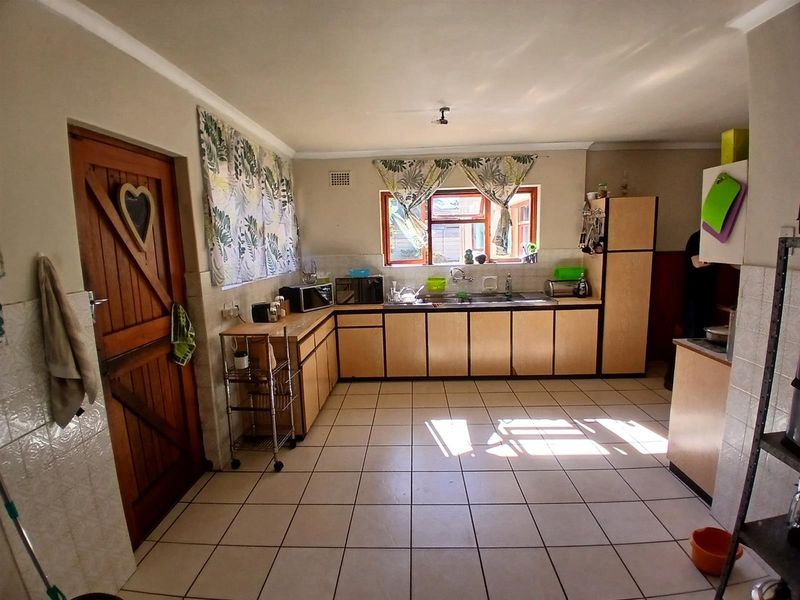 House For Sale in Table View, Blouberg - Photo 10