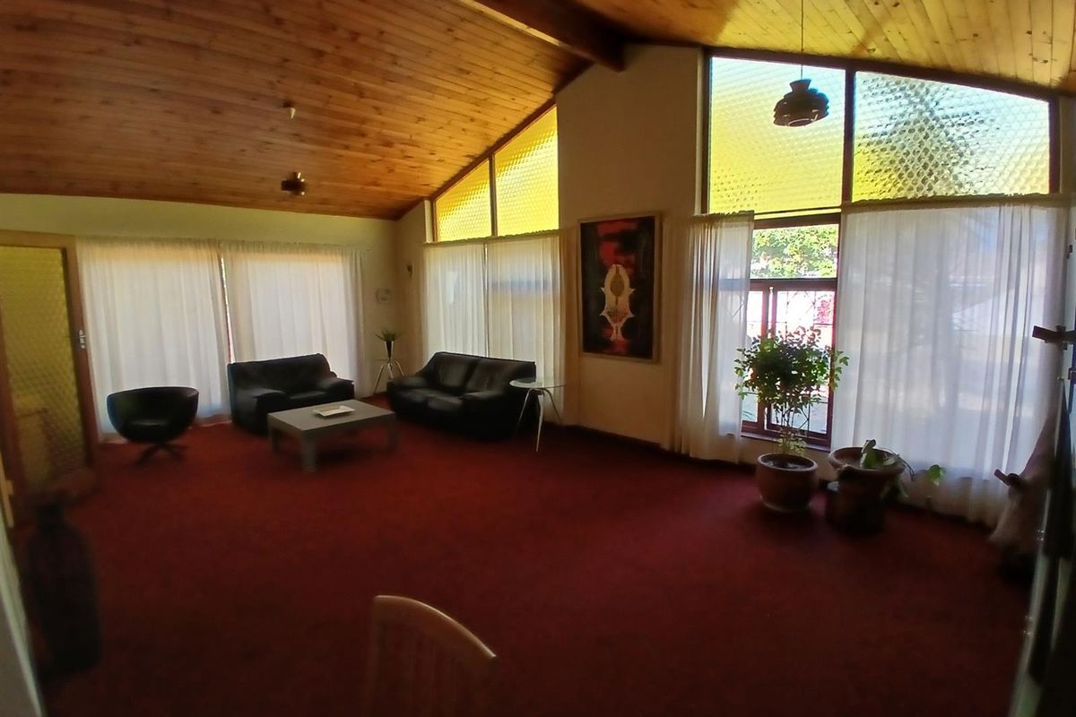 House For Sale in Table View, Blouberg - Photo 5
