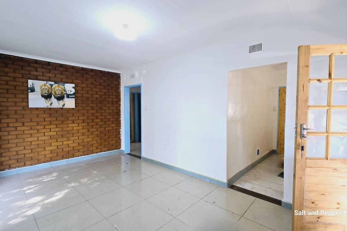 House For Sale in Wolmer, Pretoria - Photo 4