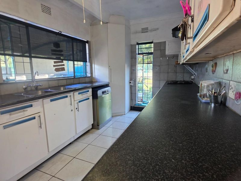 House For Sale in Wolmer, Pretoria - Photo 2