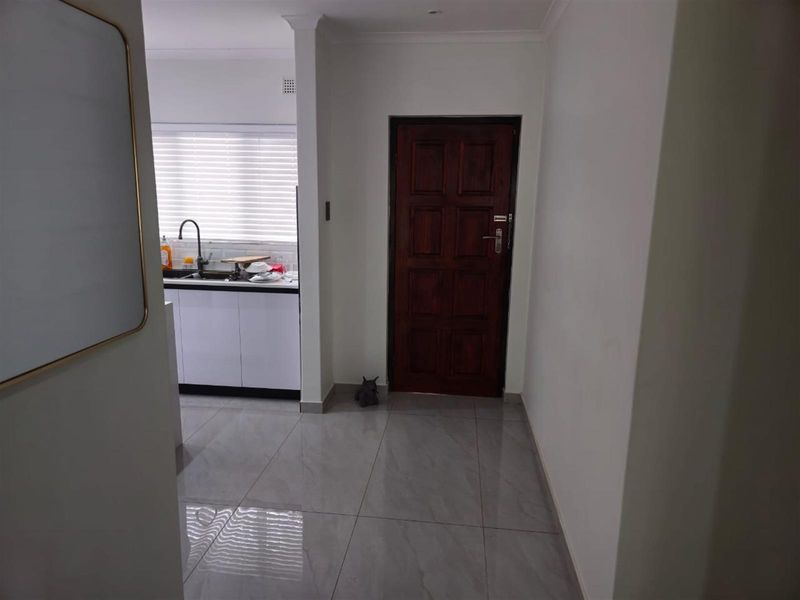 3 bedroom Townhouse For Sale in Durban, KwaZulu Natal - Photo 10