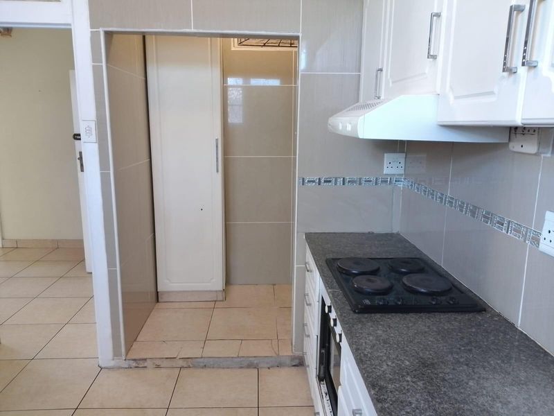 3 Bedroom Apartment To Rent in Glenwood, Durban, KwaZulu Natal - Photo 6