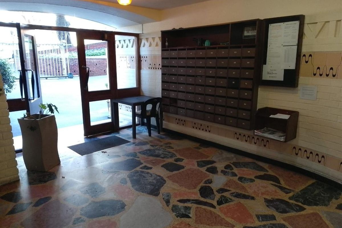 1.5 Bedroom Apartment To Rent in Glenwood, Durban, KwaZulu Natal - Photo 5