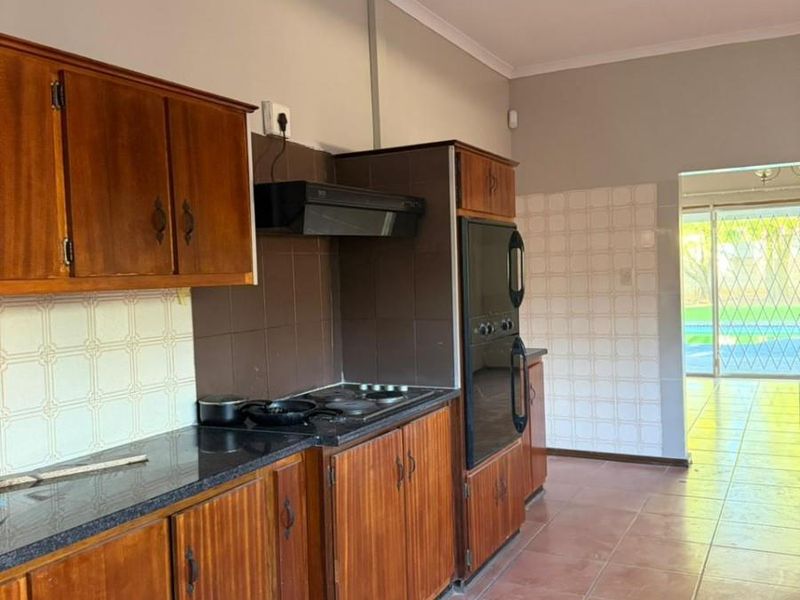 House To Rent in Newcastle Central Newcastle KwaZulu Natal - Photo 5