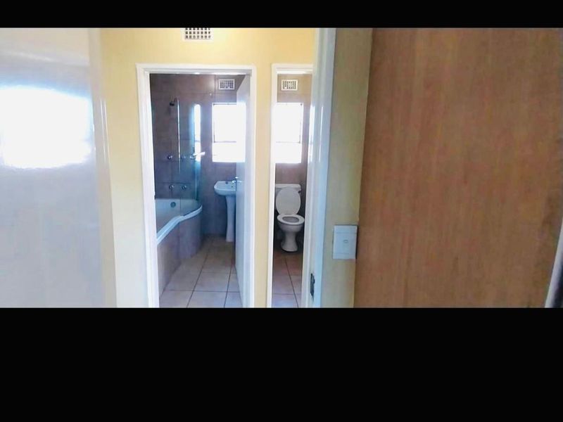 3 Bedroom House for Sale in Centurion, Thatch Hill Estate - Photo 6