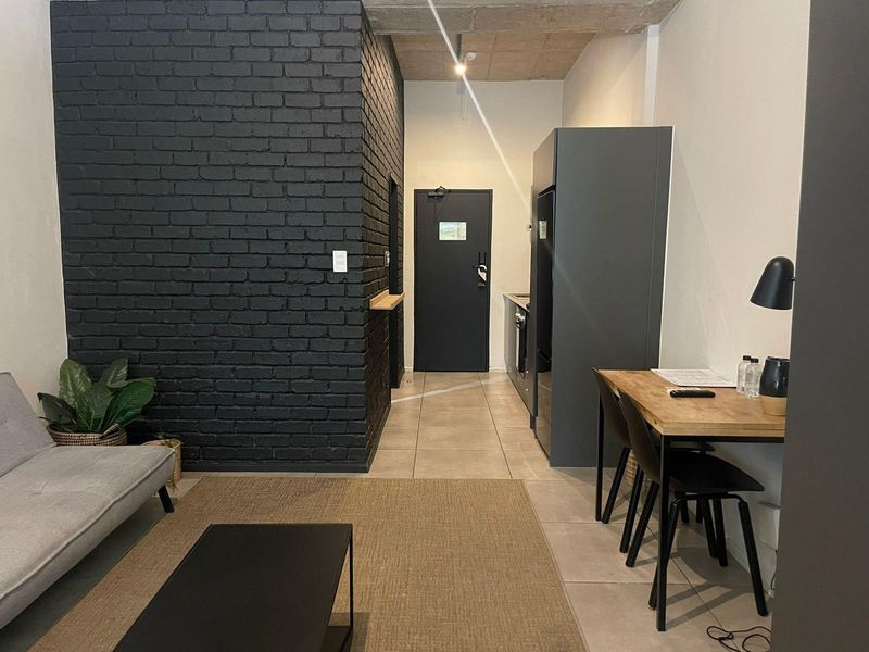 Modern fully furnished studio apartment - Photo 6