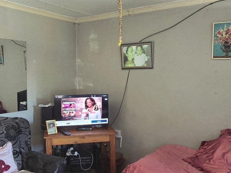 House For Sale in Kuilsrivier Industria, Kuils River - Photo 6