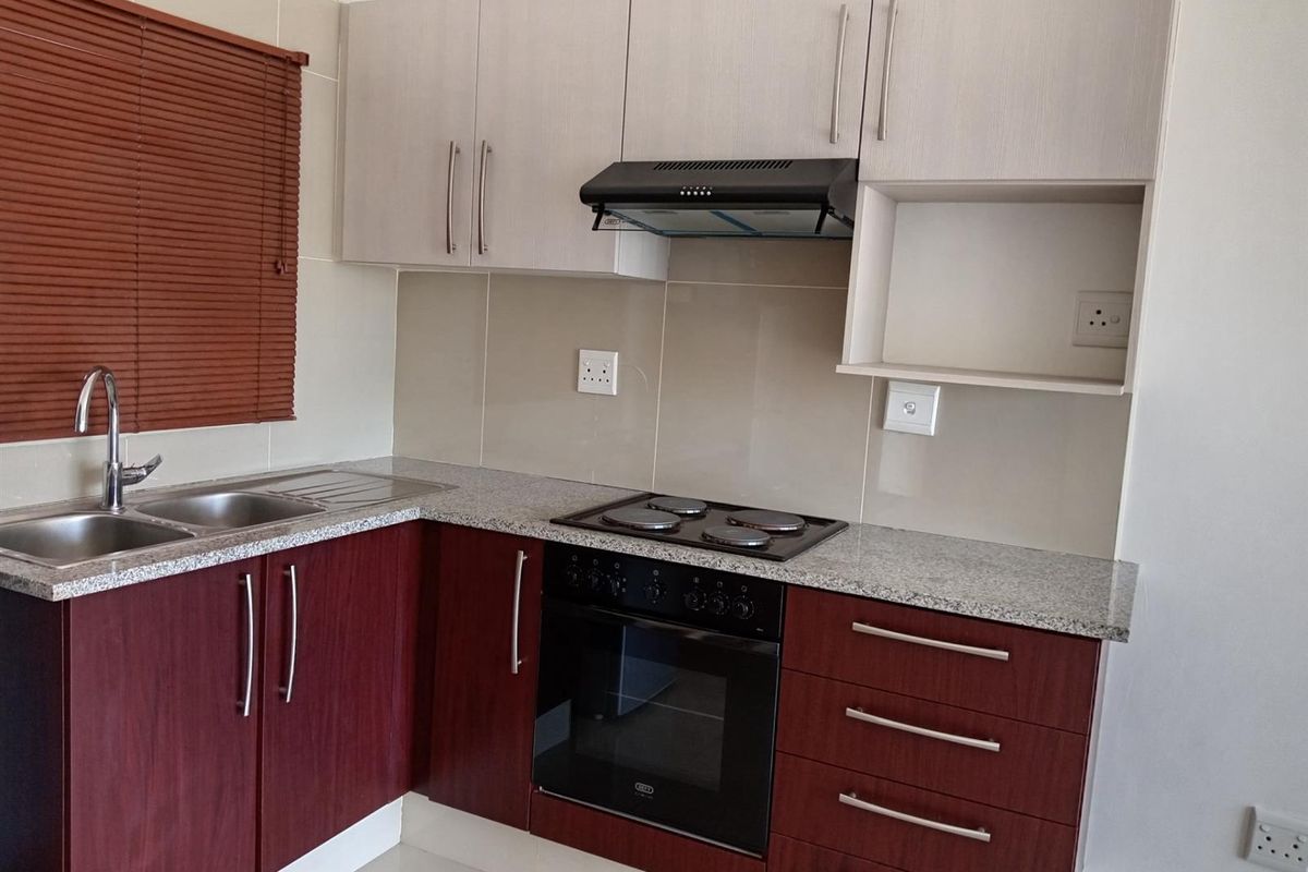 Apartment To Rent in Umhlanga Ridge, Umhlanga, KwaZulu Natal - Photo 4