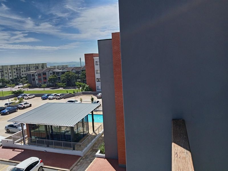 Apartment To Rent in Umhlanga Ridge, Umhlanga, KwaZulu Natal - Photo 2