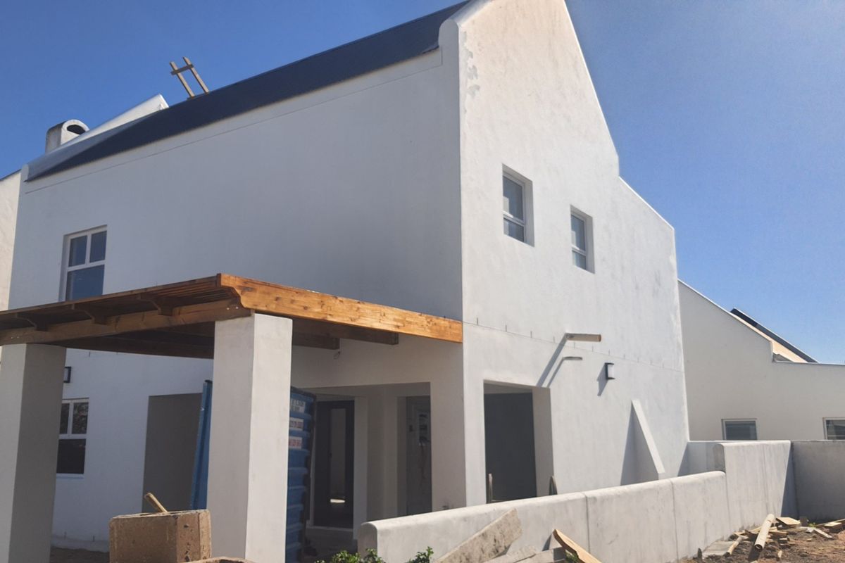 DOUBLE STOREY, DOUBLE DELIGHT! UNDER CONSTRUCTION - COMPLETION JULY 2026 - Photo 5