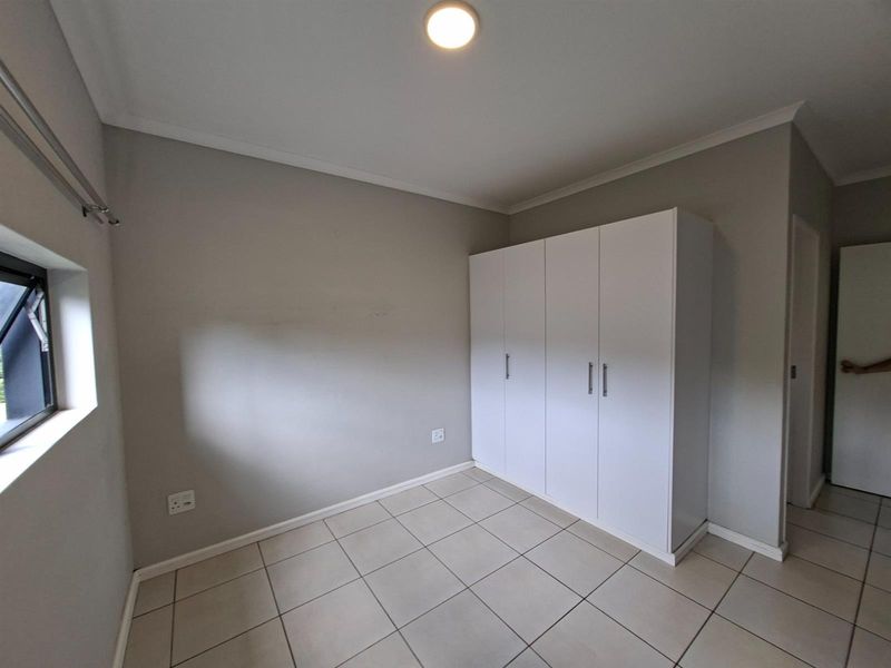 Luxury Apartment in Waterfall, Hillcrest, KwaZulu Natal - Photo 5