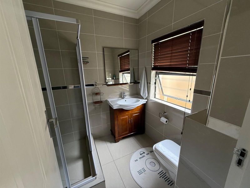 4 Bedroom House In Shelly Beach - Photo 10