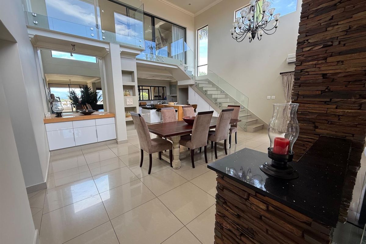 4 Bedroom House In Shelly Beach - Photo 4