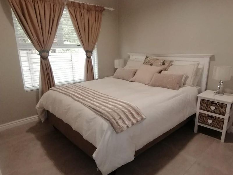 111 sqm House in Bergsigpark Sec complex in Porterville - Photo 8