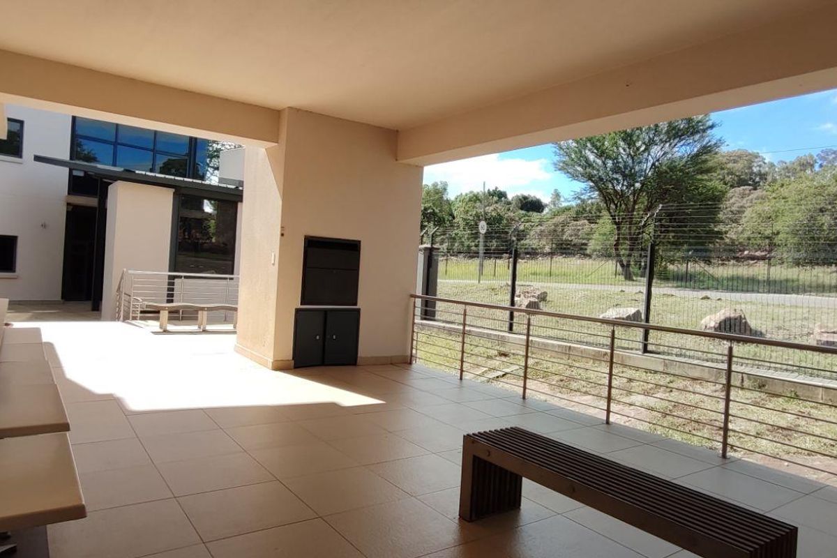 Commercial Property For Sale in Wapadrand, Pretoria - Photo 4