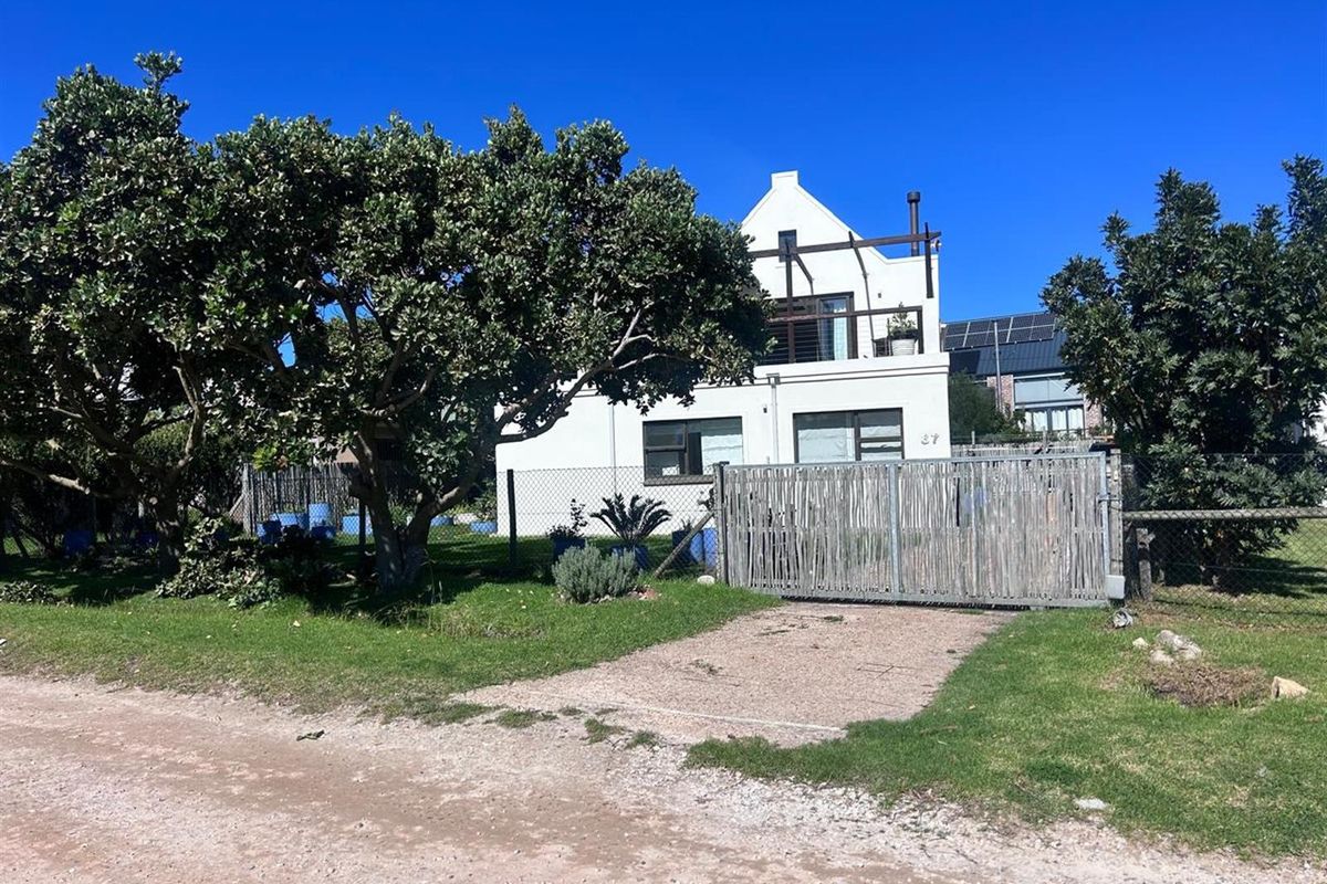 House for Sale - Photo 3