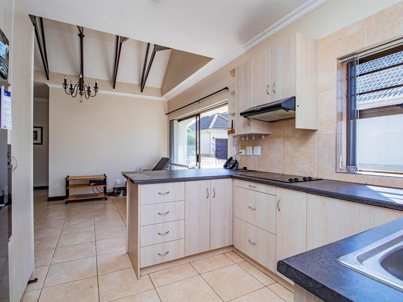 Blue Mountain Retirement Village - Photo 10