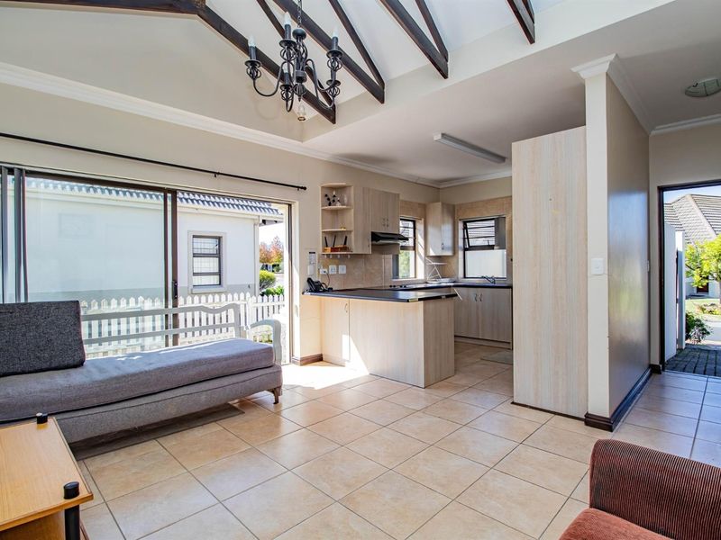 Blue Mountain Retirement Village - Photo 6