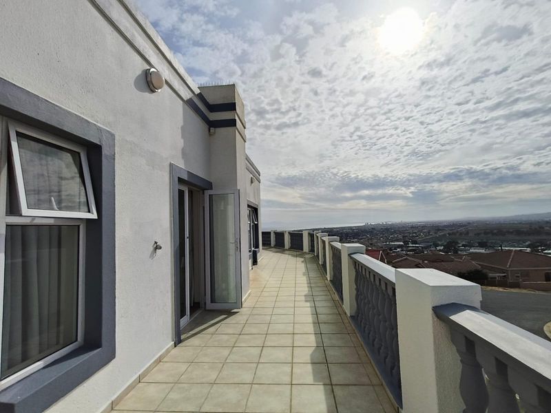 House For Sale in Gordons Bay, Mountainside - Photo 5