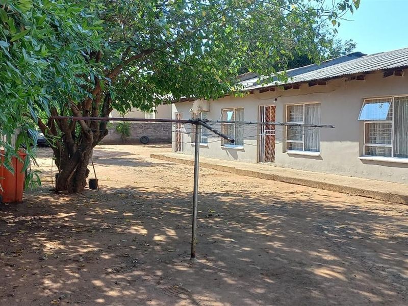 House For Sale in Kirstenhof, Kimberley - Photo 9