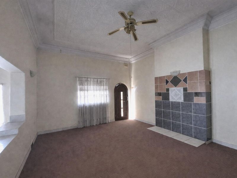 Versatile Family Home with Great Potential - Photo 7