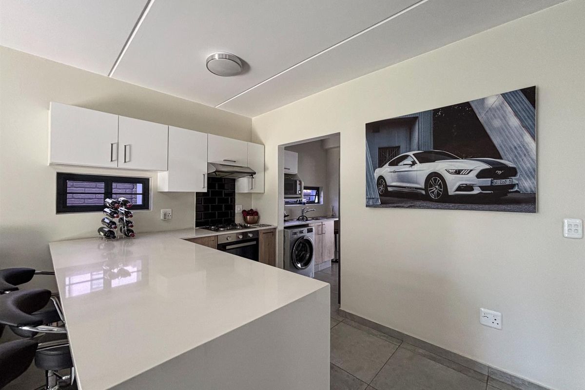 3Bedroom house in Craigavon - Photo 4