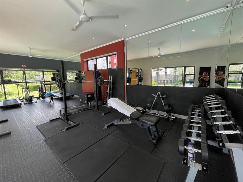 Modern Semi-Furnished 2 Bed, 2 Bath Apartment in Ventura Estate Craigavon Fourways - Photo 4