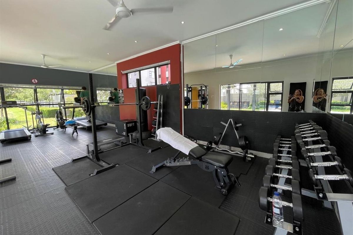 Modern Semi-Furnished 2 Bed, 2 Bath Apartment in Ventura Estate Craigavon Fourways - Photo 4