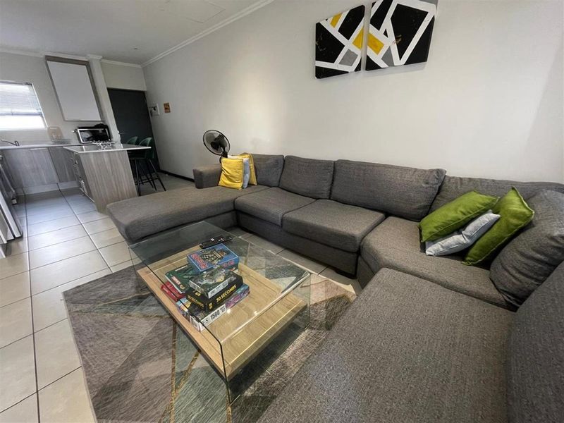 Modern Semi-Furnished 2 Bed, 2 Bath Apartment in Ventura Estate Craigavon Fourways - Photo 7