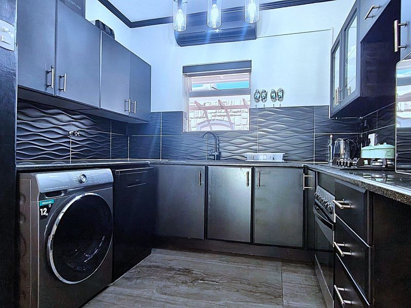 Apartment For Sale in Diaz Beach, Mossel Bay - Photo 7