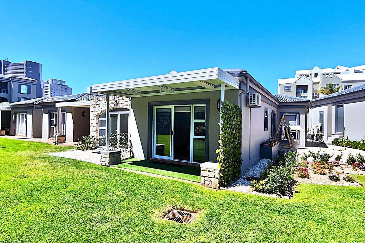 Apartment For Sale in Diaz Beach, Mossel Bay - Photo 2