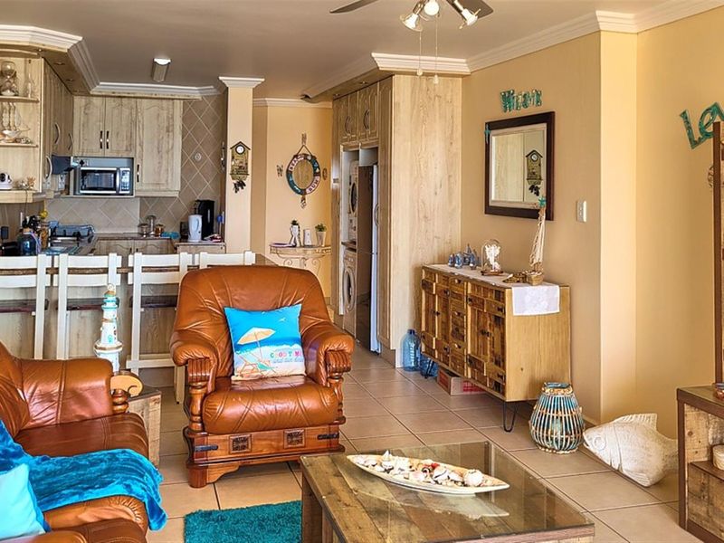 Apartment For Sale in Margate, KwaZulu Natal - Photo 4