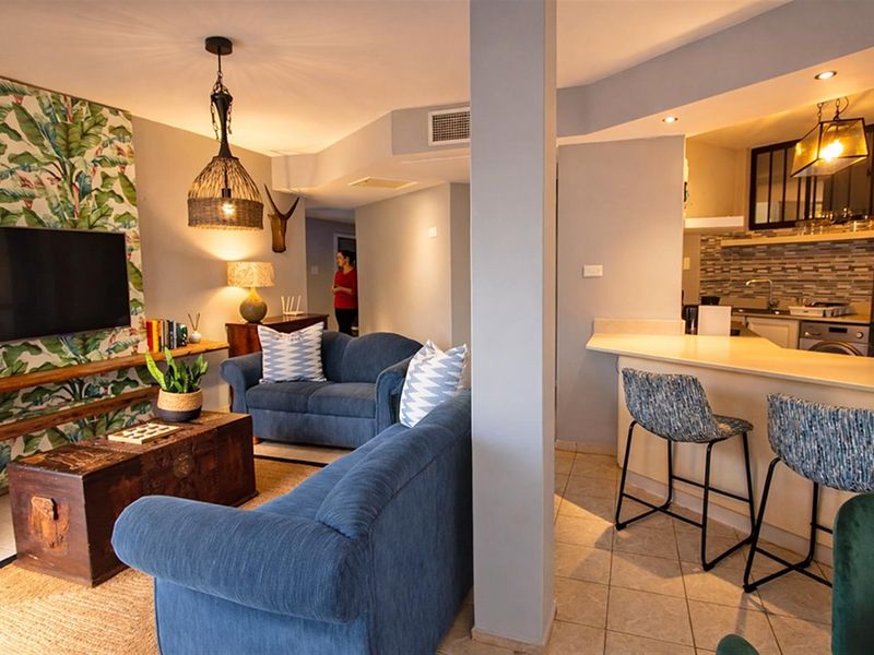 Available Immediately! Furnished Apartment includes water, wifi, cleaning! - Photo 5