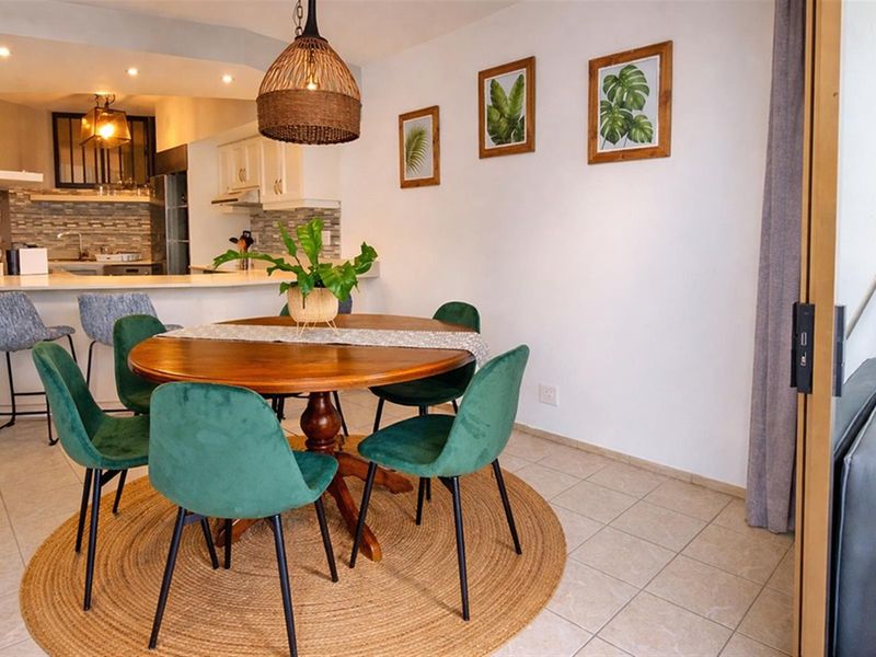 Available Immediately! Furnished Apartment includes water, wifi, cleaning! - Photo 4