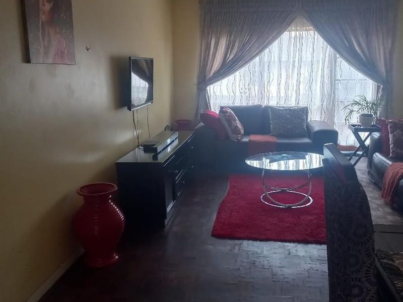Duplex  To Rent in Pinetown Central, Pinetown, KwaZulu Natal - Photo 7