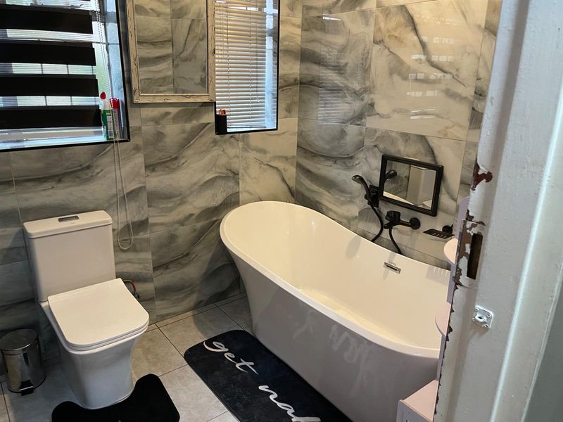 4 Bedroom House To Rent in Kriel - Photo 6