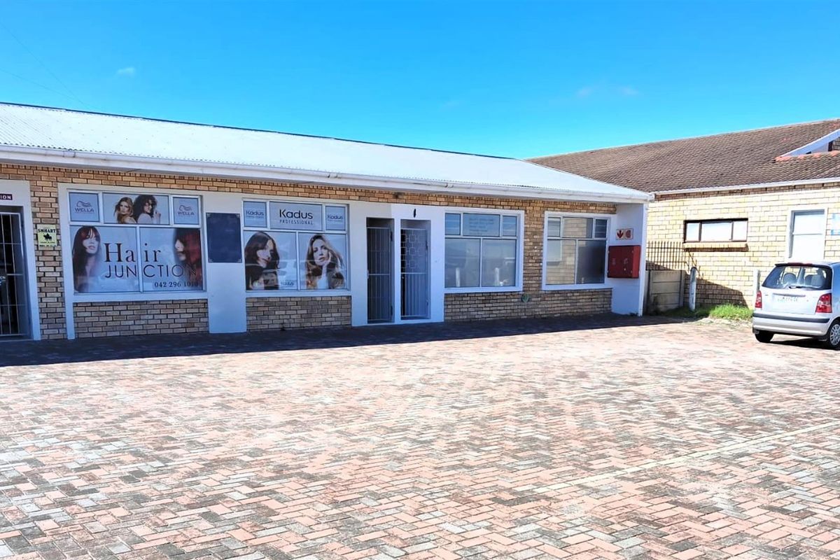 Commercial Property for Sale in Wavecrest, Jeffreys Bay - Prime Investment with Rental Income - Photo 4