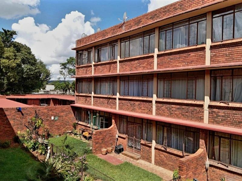 Neat 2-Bedroom Apartment in Pretoria North - Photo 7