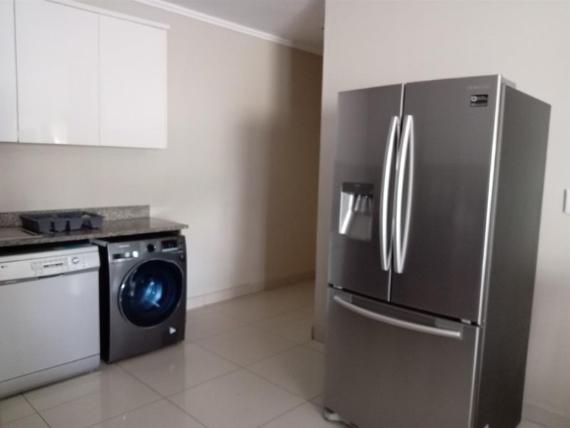 A dream Home awaits you. - Photo 5