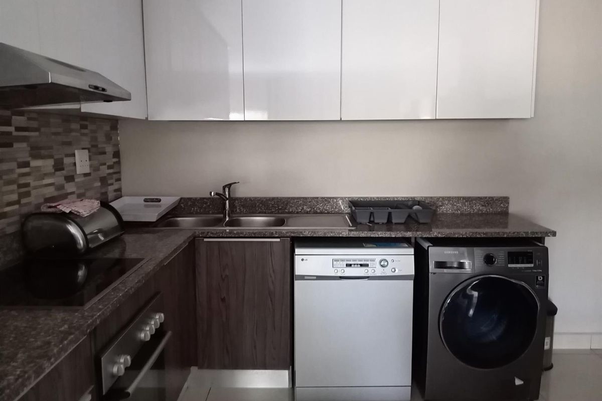 A dream Home awaits you. - Photo 3