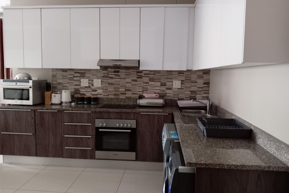 A dream Home awaits you. - Photo 2