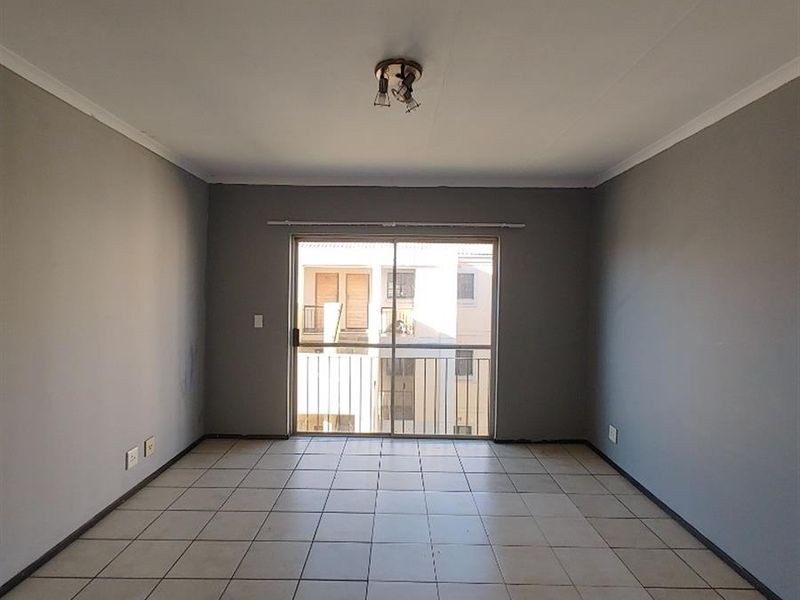 2 Bedroom,1Bath Apartment for rent in Halfway house - Photo 4