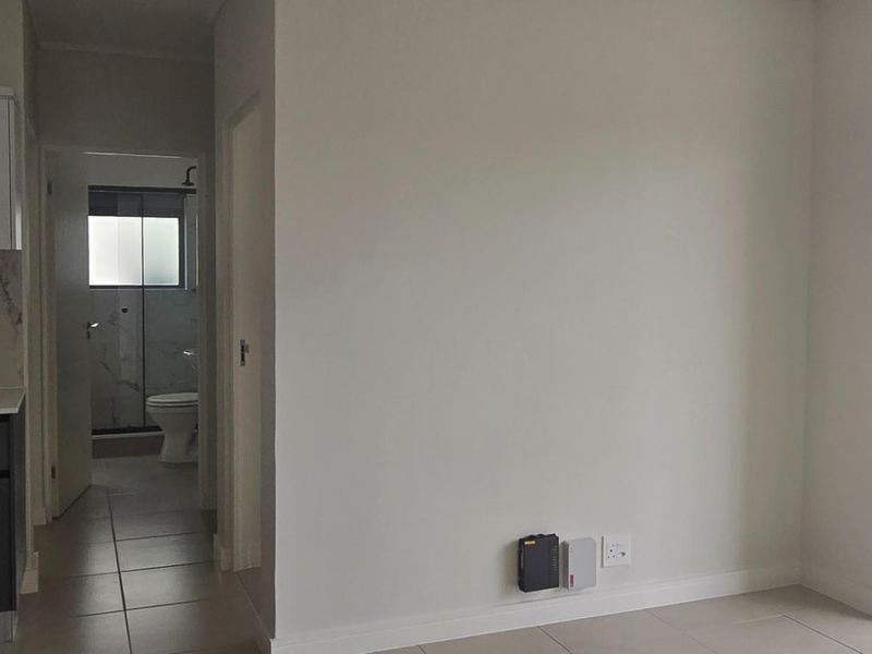 2 bed Apartment To Rent in The Huntsman - Photo 10