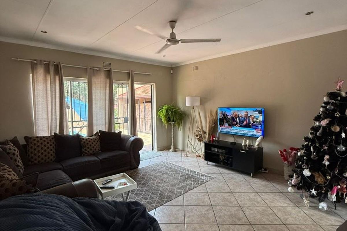 3 Bedroom 2 bathroom home for rent - Photo 4