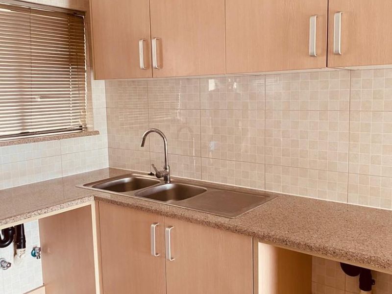 2 Bed,1 Bath apartment for rent in Noordwyk - Photo 6