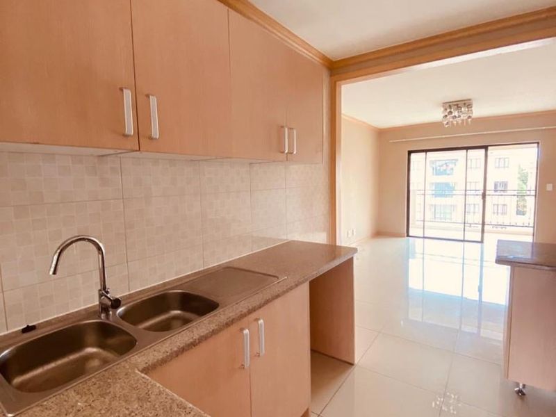 2 Bed,1 Bath apartment for rent in Noordwyk - Photo 4