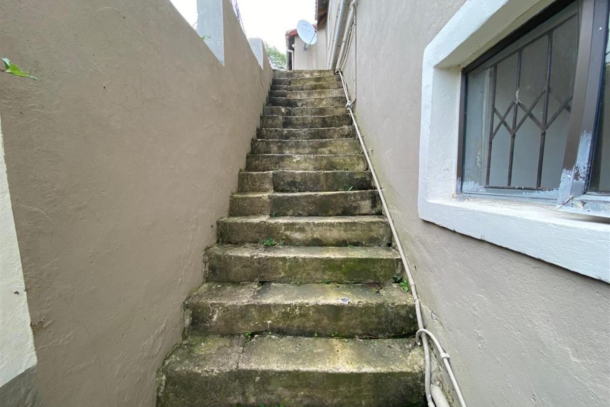 House For Sale in Lovu, Kingsburgh, KwaZulu Natal - Photo 5