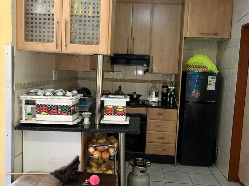 Apartment For Sale in LIMPOPO FLATS, FRIENDSHIPTOWN - Photo 7